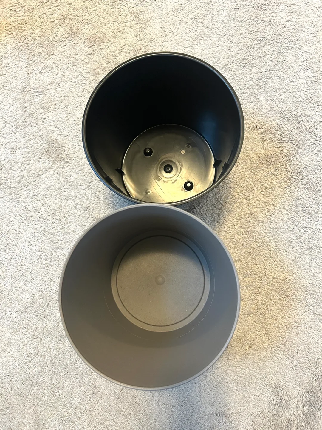 Double layered self-watering Plant pot image indicator(5)