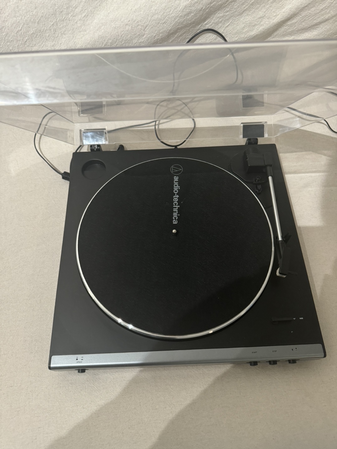 Audio-Technica AT-LP60X Belt-Drive Stereo Turntable - photo 4