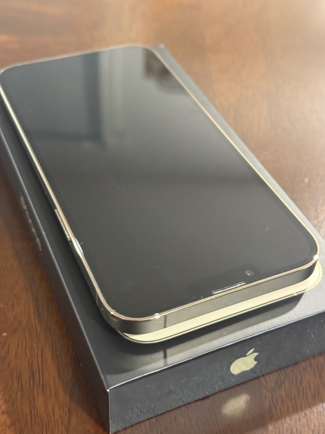 Iphone 13 Pro Max 256GB -Gold - photo 4