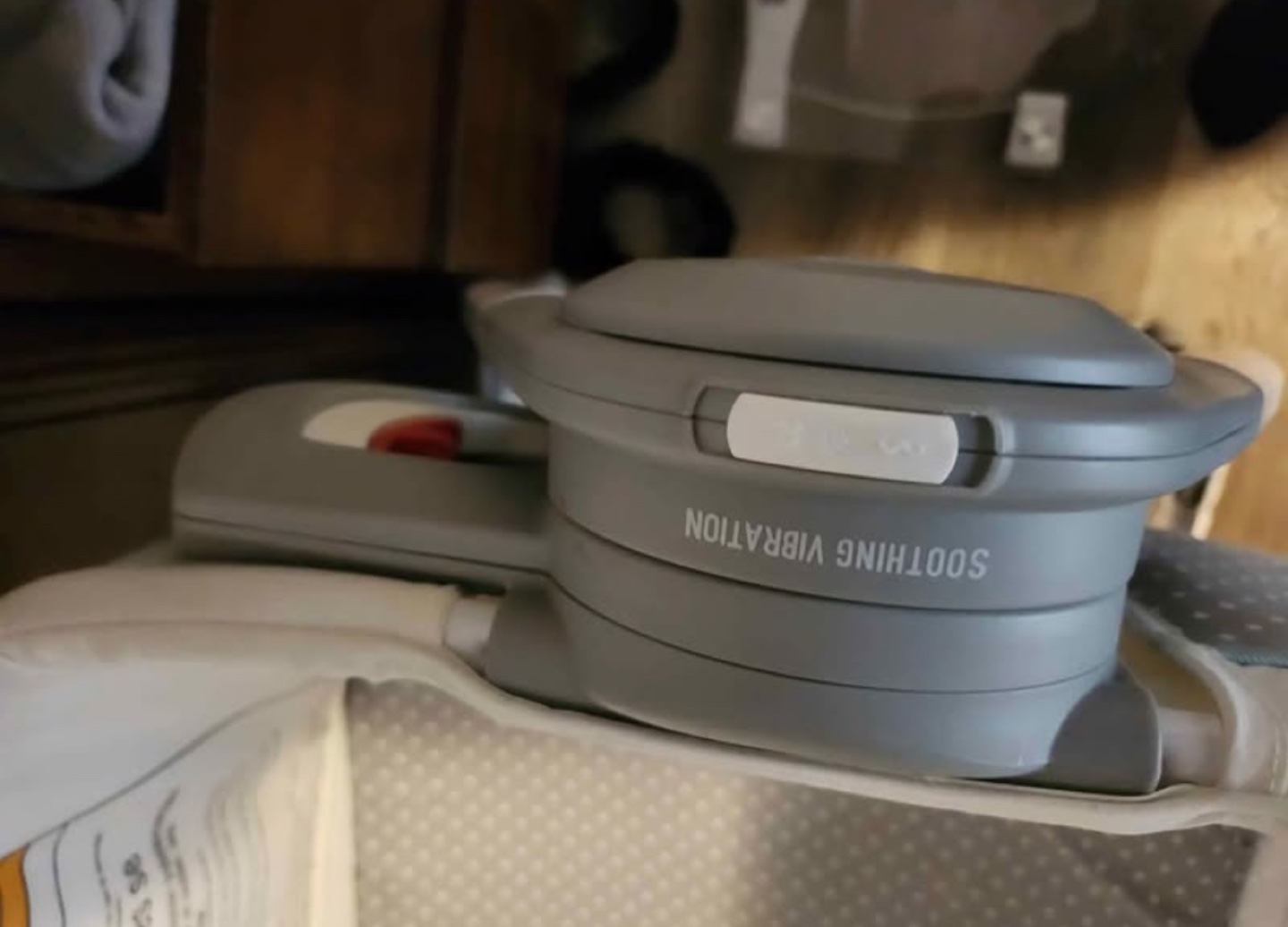 Graco Soothing Vibrations Bassinet