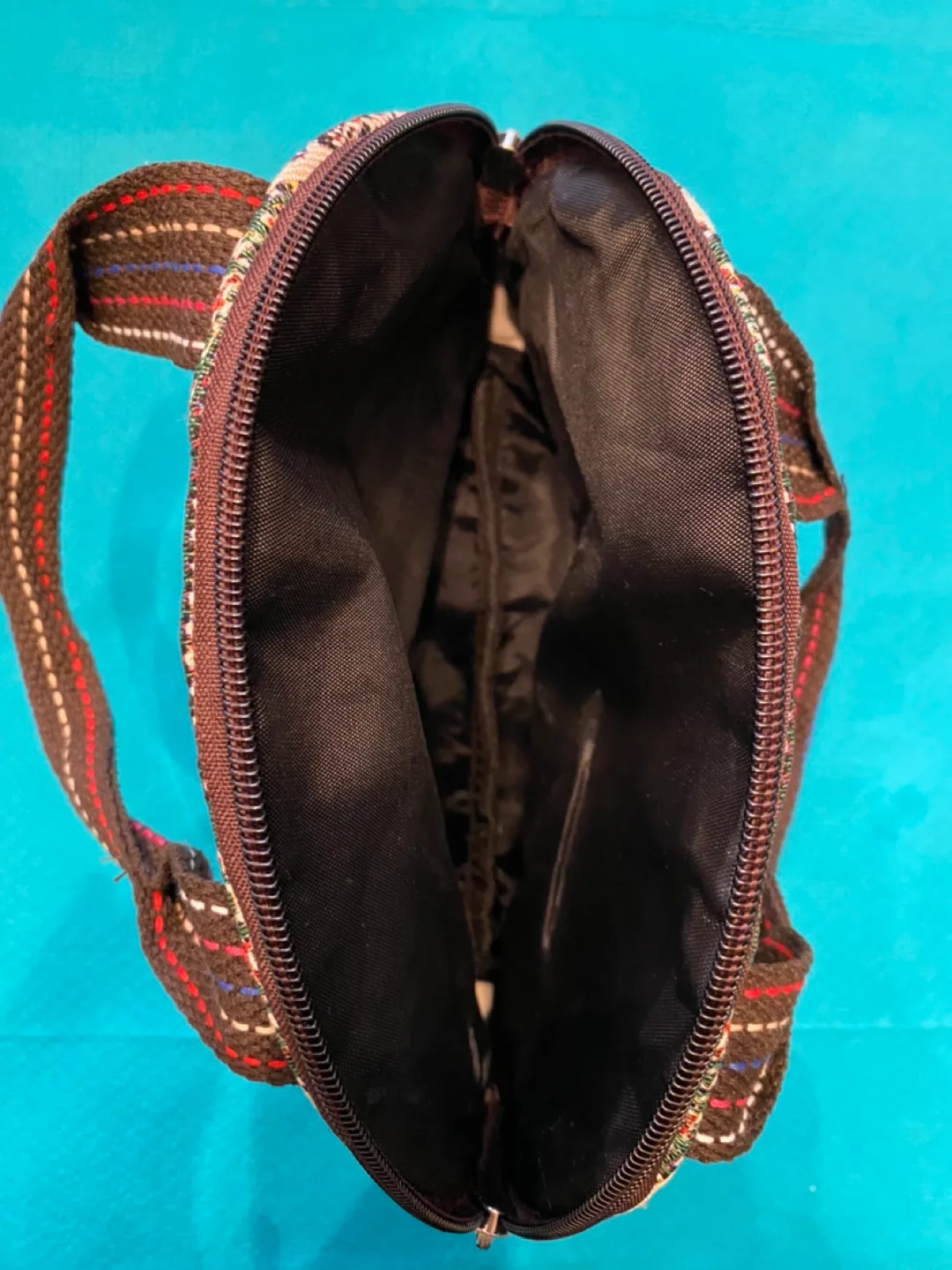 Unique Elephant Tapestry Handbag image indicator(2)