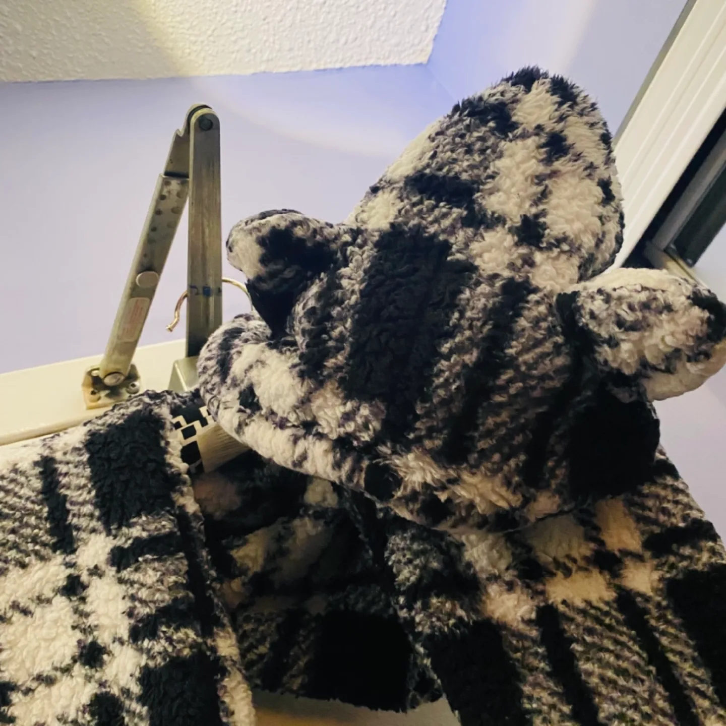 Cozy Scarf with Hat & Mittens image indicator(3)