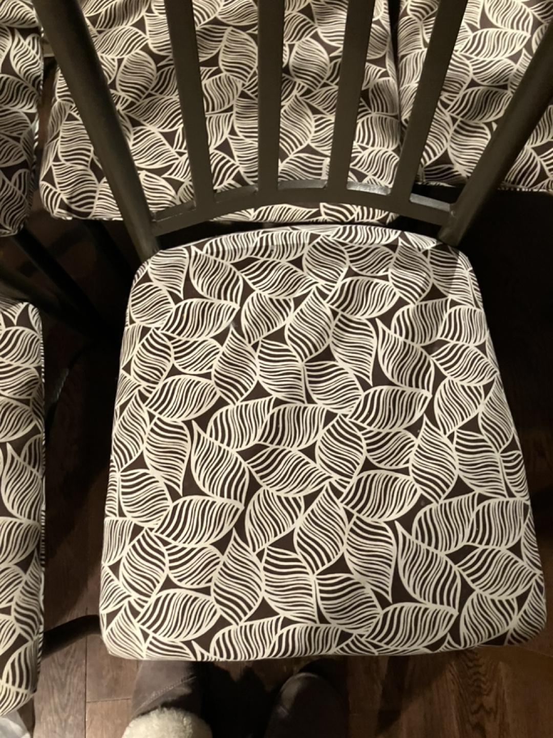 Six Metal Dining Chairs with Leaf-Pattern Cushions - photo 2