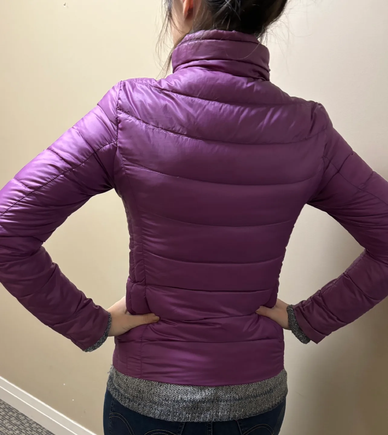 Women's UNIQLO Jackets image indicator(2)