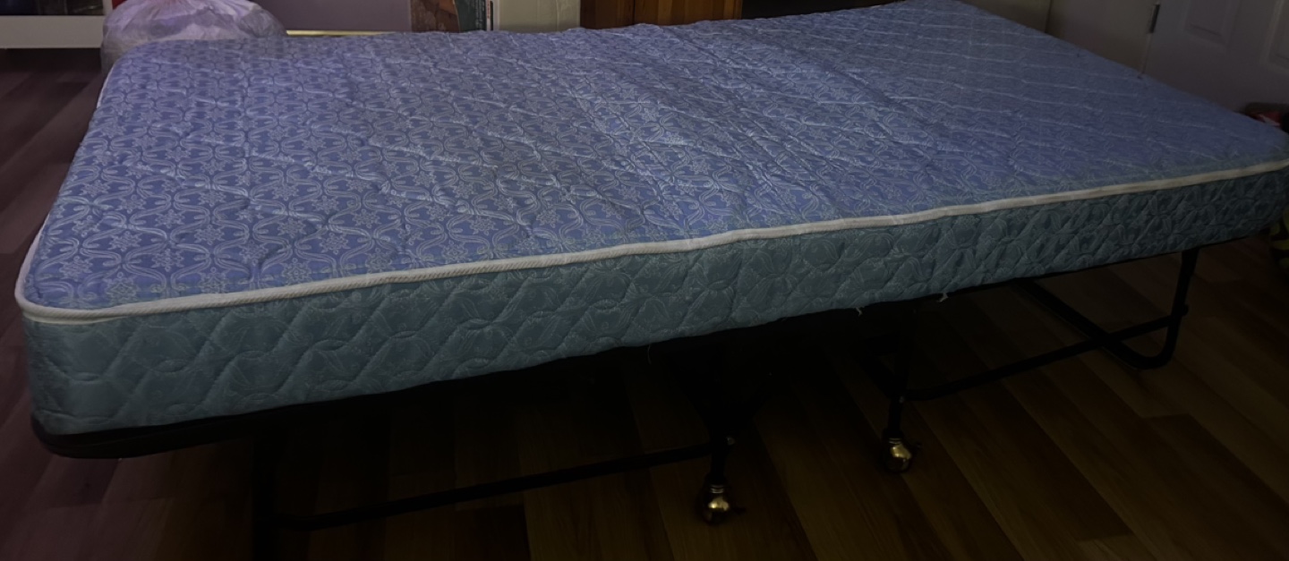 Foldable Single Mattress with Metal Frame