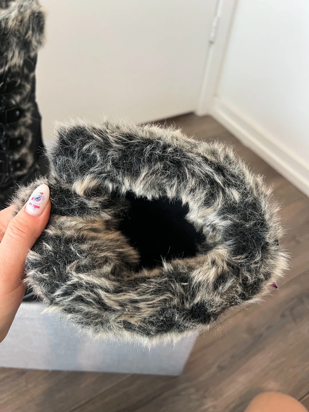 Khombu Tall Lace-up Faux Fur Winter Snow Boots Brand New w/ tags image indicator(10)