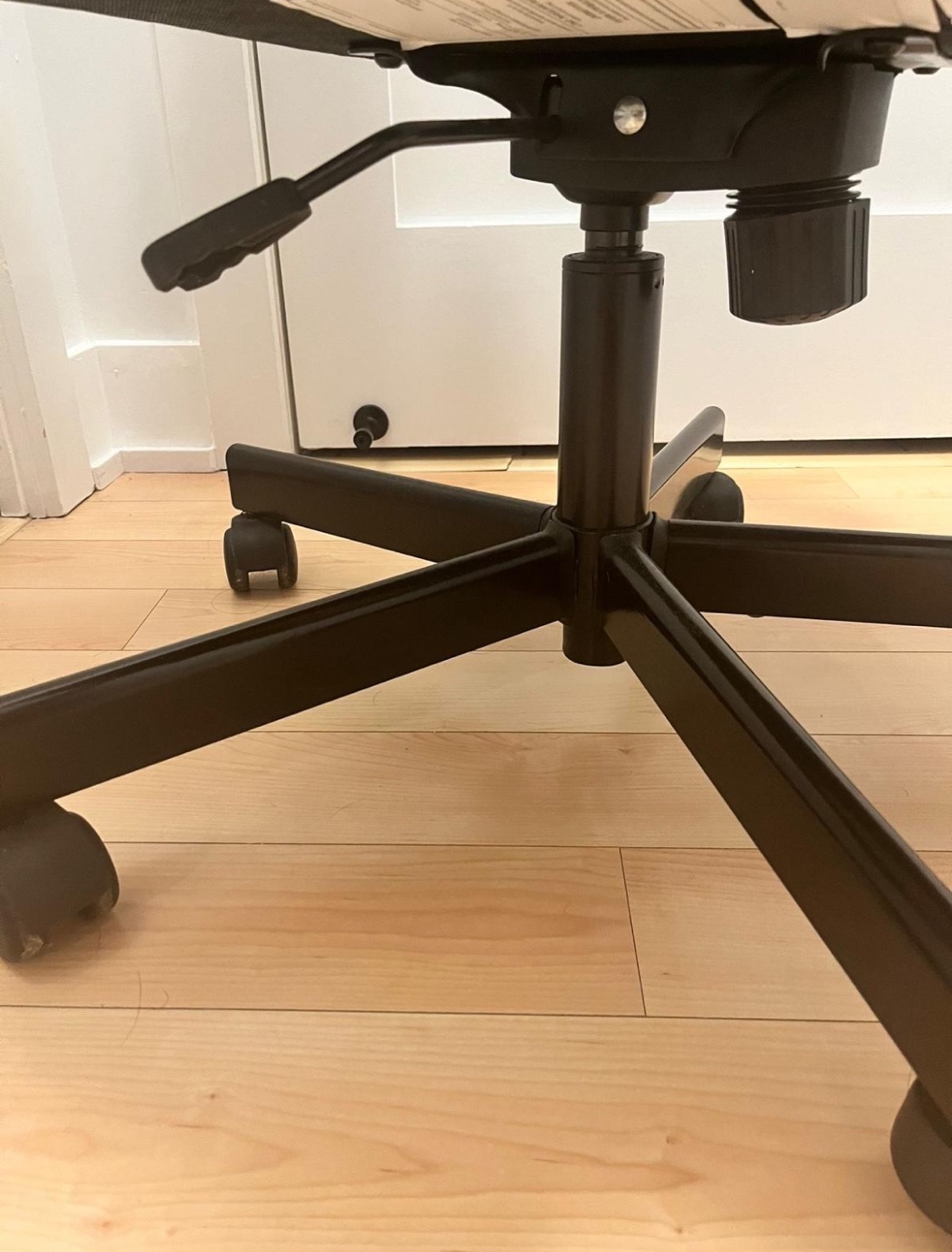 Black Desk Chair. Price is for (1) chair. Two are available - photo 3