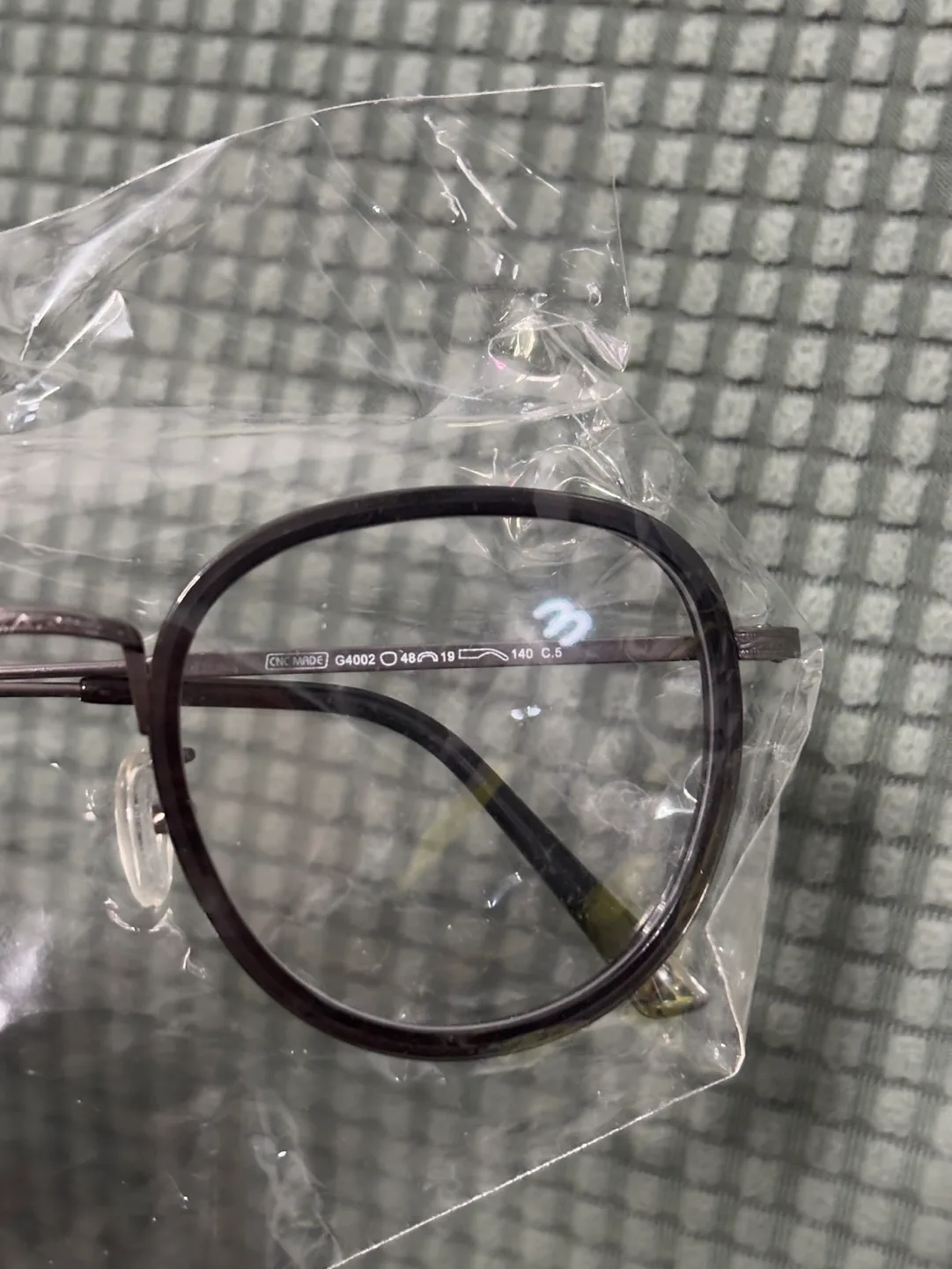 Eyeglasses frames, various designs image indicator(3)