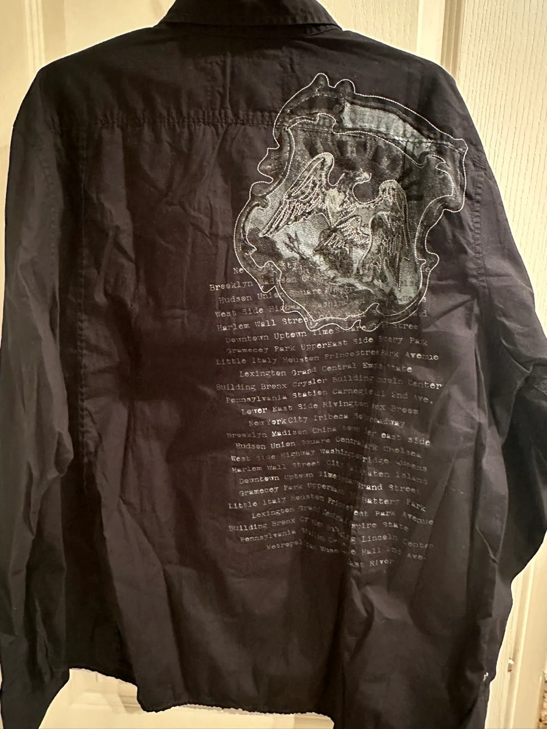 DKNY Men's shirt image indicator(2)