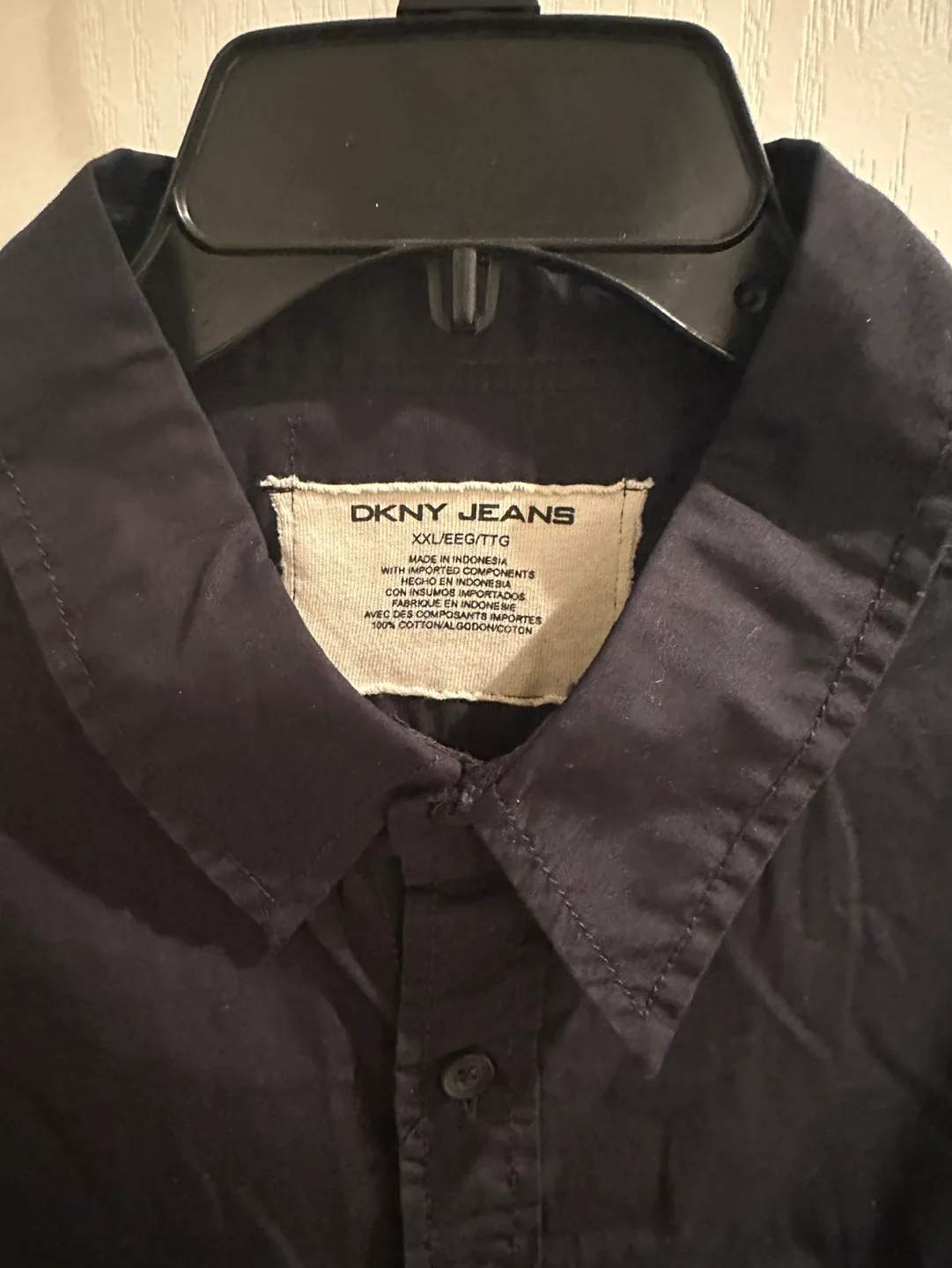 DKNY Men's shirt image indicator(3)