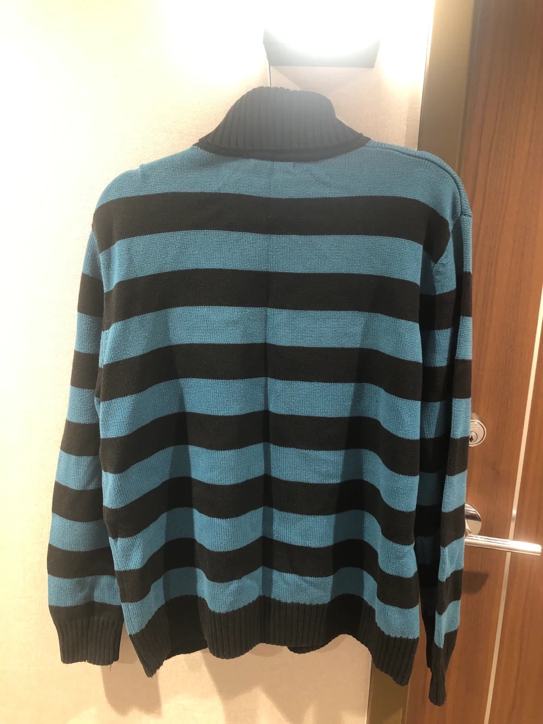 Chance of the World Striped Turtleneck Sweater XXL image indicator(2)