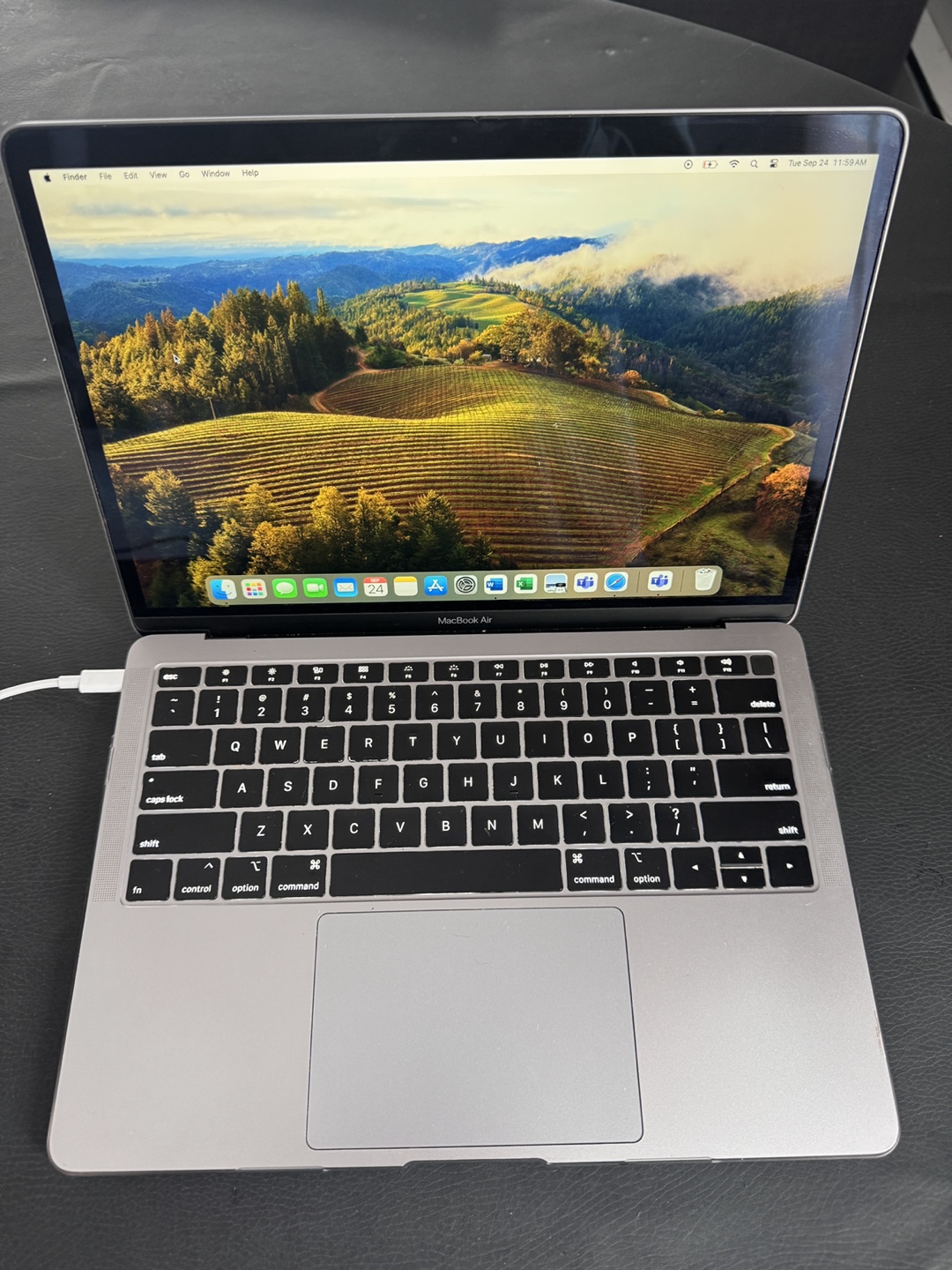 MacBook Air 13-inch 2019 - 8GB RAM, 128GB SSD
