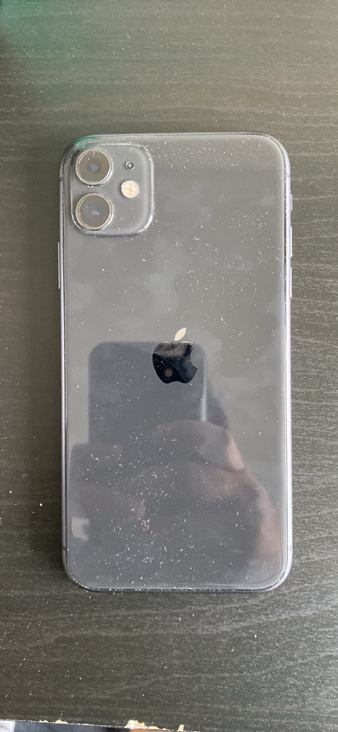 iPhone 11 Activation Locked - photo 2