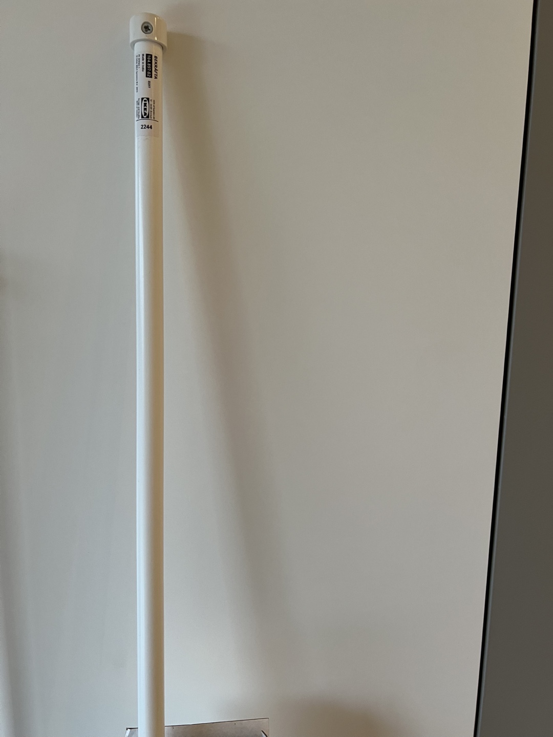 IKEA BEKRÄFTA Extendable Curtain Rod - White