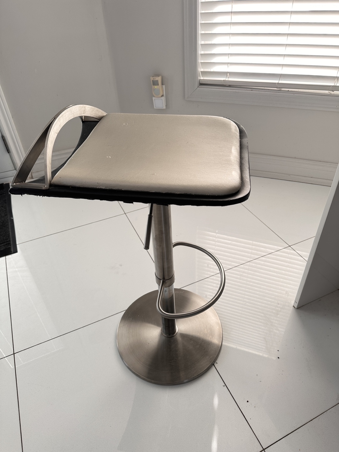 Set of Three Adjustable Height Bar Stools - photo 3