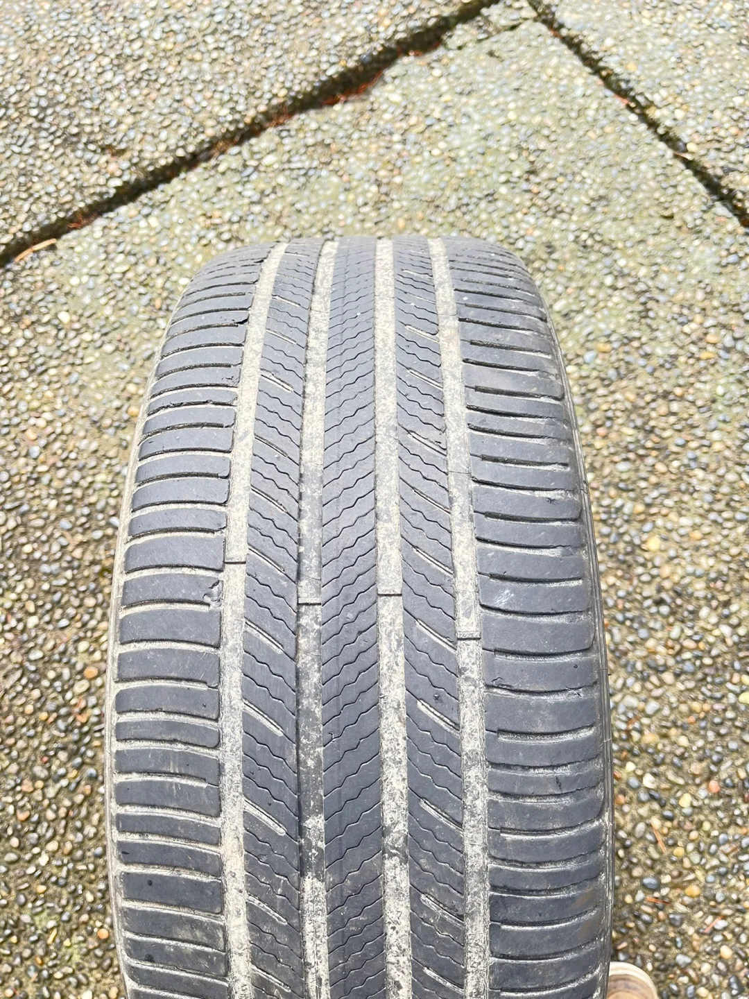 Used Michelin Premier LTX 225/45R17 87V Tires image indicator(2)