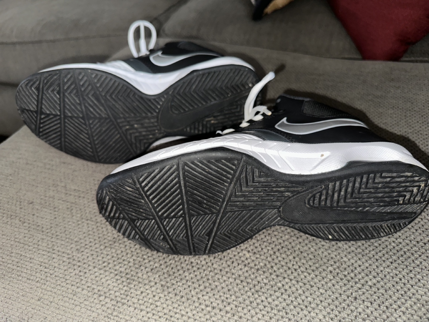 Nike Air Visi Basketball Shoes - photo 2