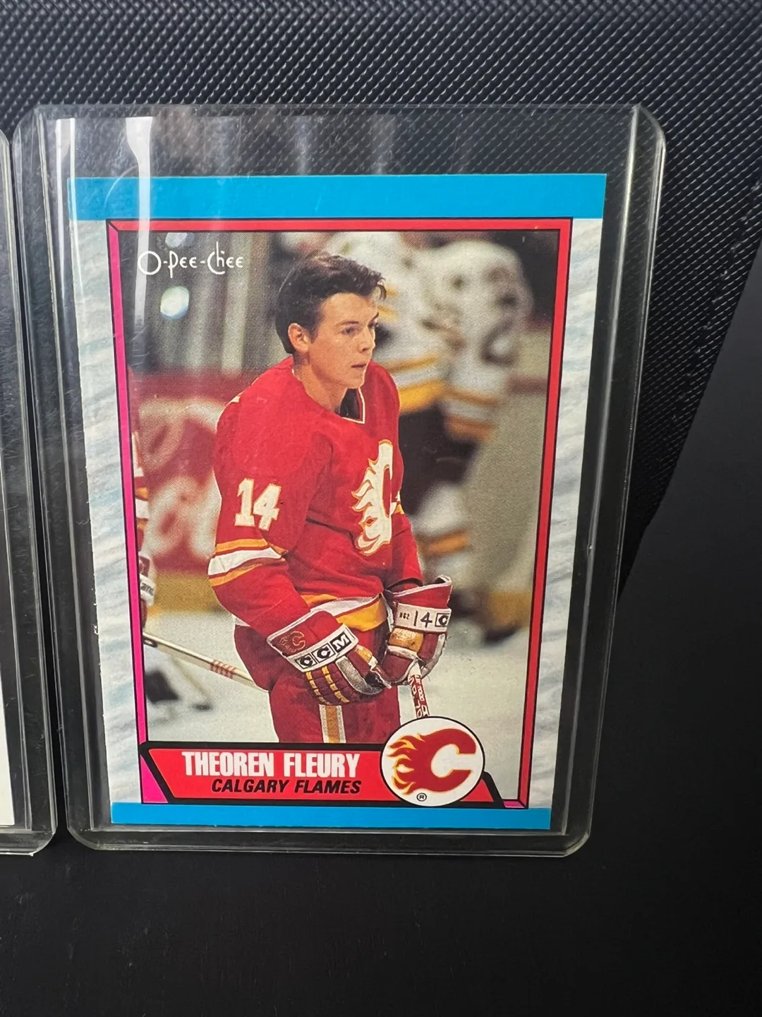 Collection of vintage hockey cards image indicator(5)