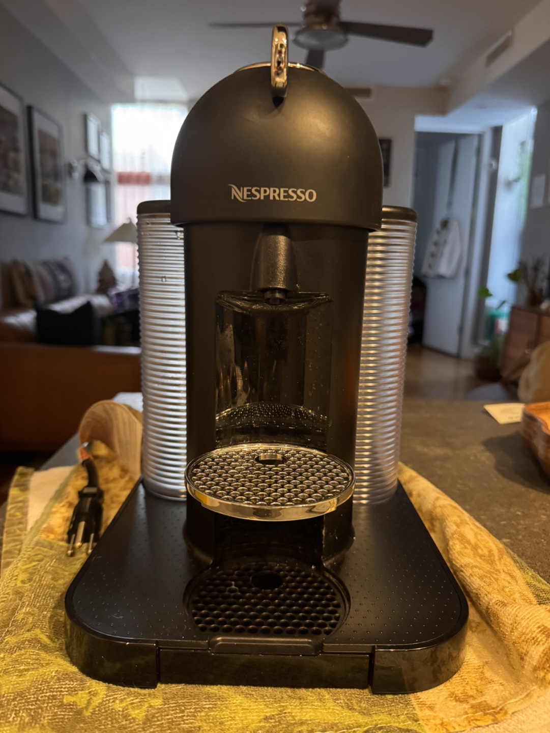 Nespresso vertuo espresso coffee machine