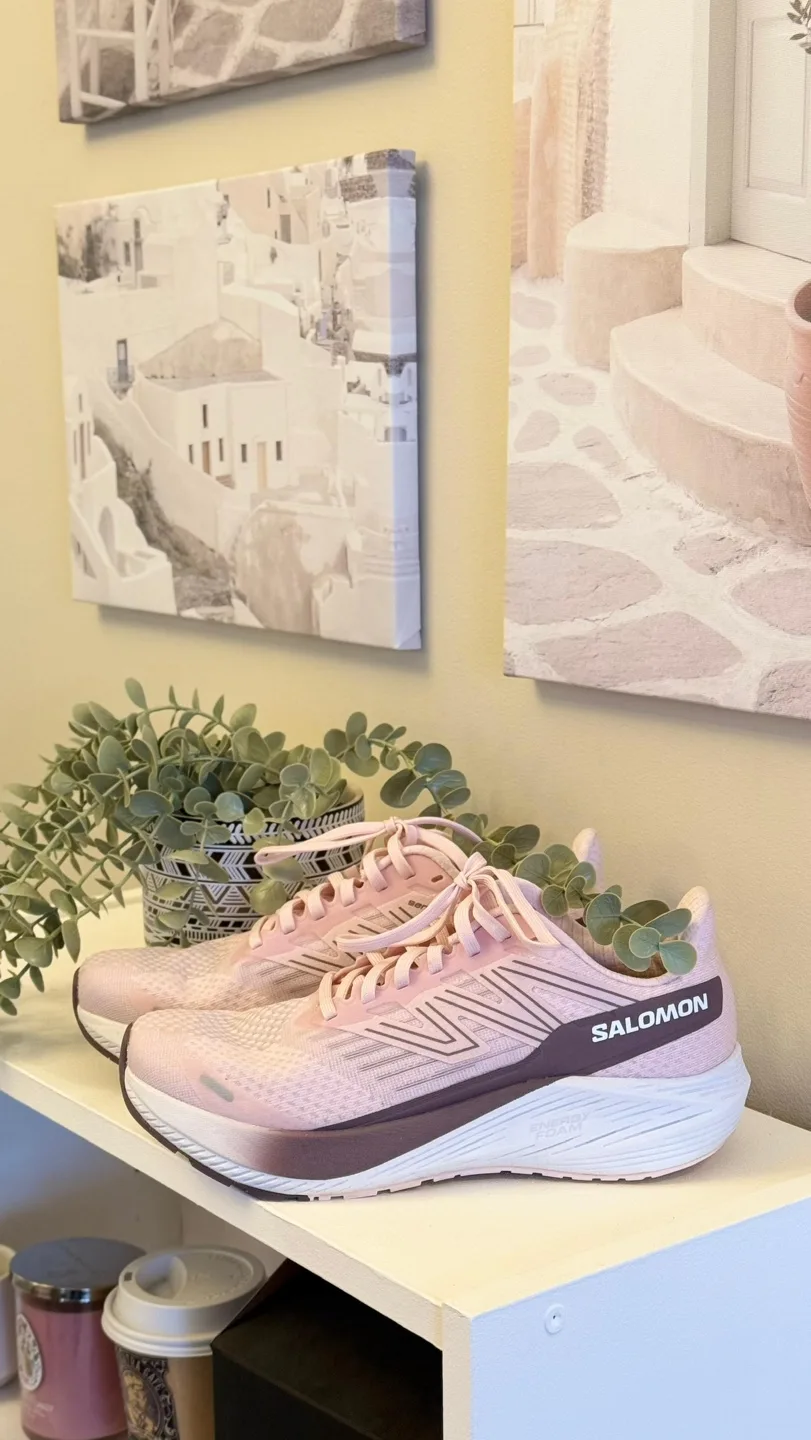 Salomon Women's Running Shoes - Pink thumbnail