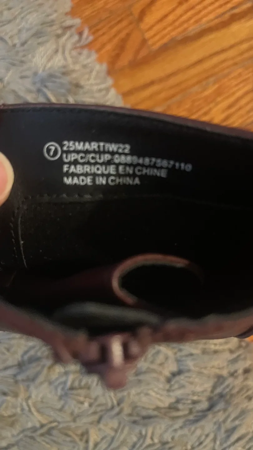 Women's Burgundy Lace-Up Boots image indicator(2)