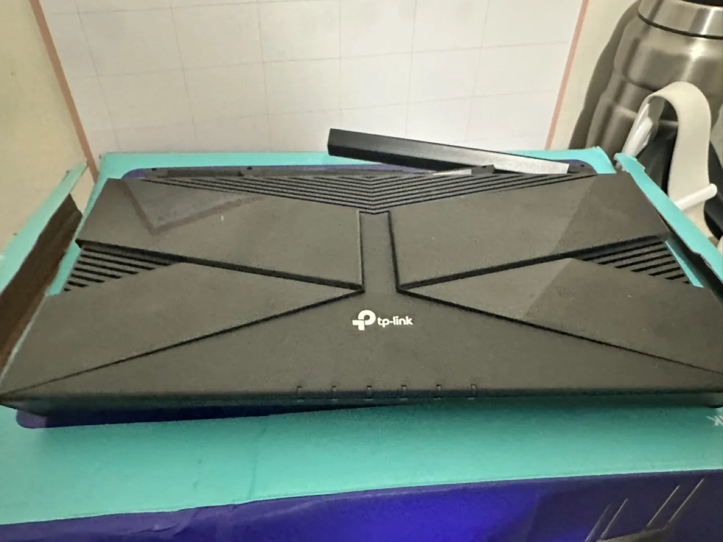 TP-Link Archer AX23 Wi-Fi 6 Router image indicator(3)