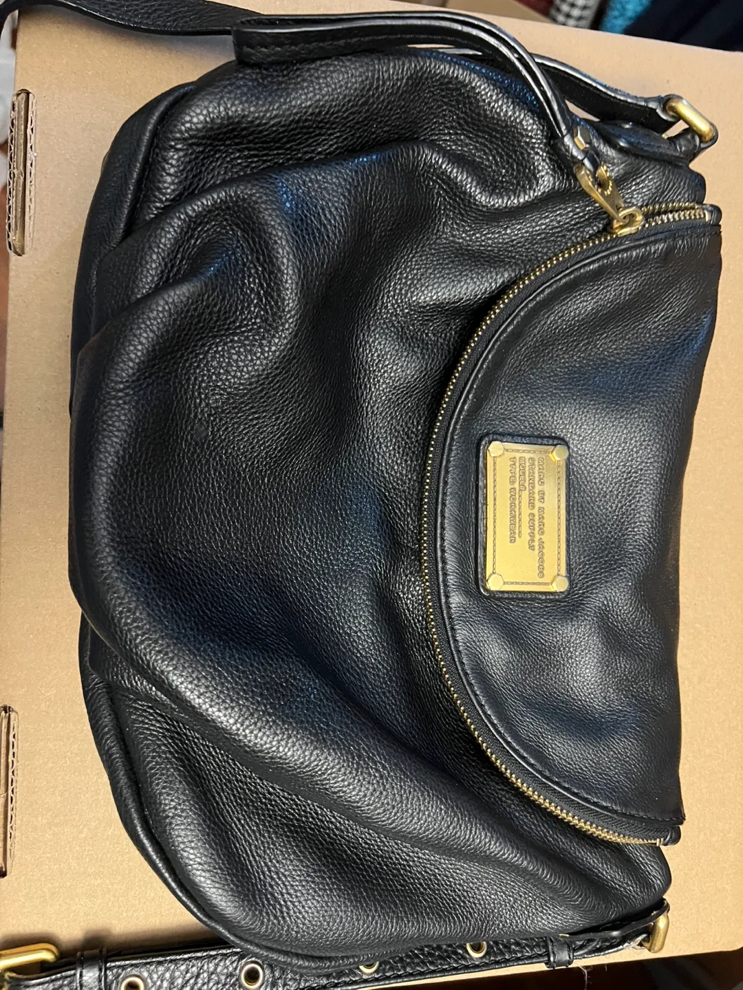 Marc Jacobs Black Leather Crossbody Bag image indicator(2)