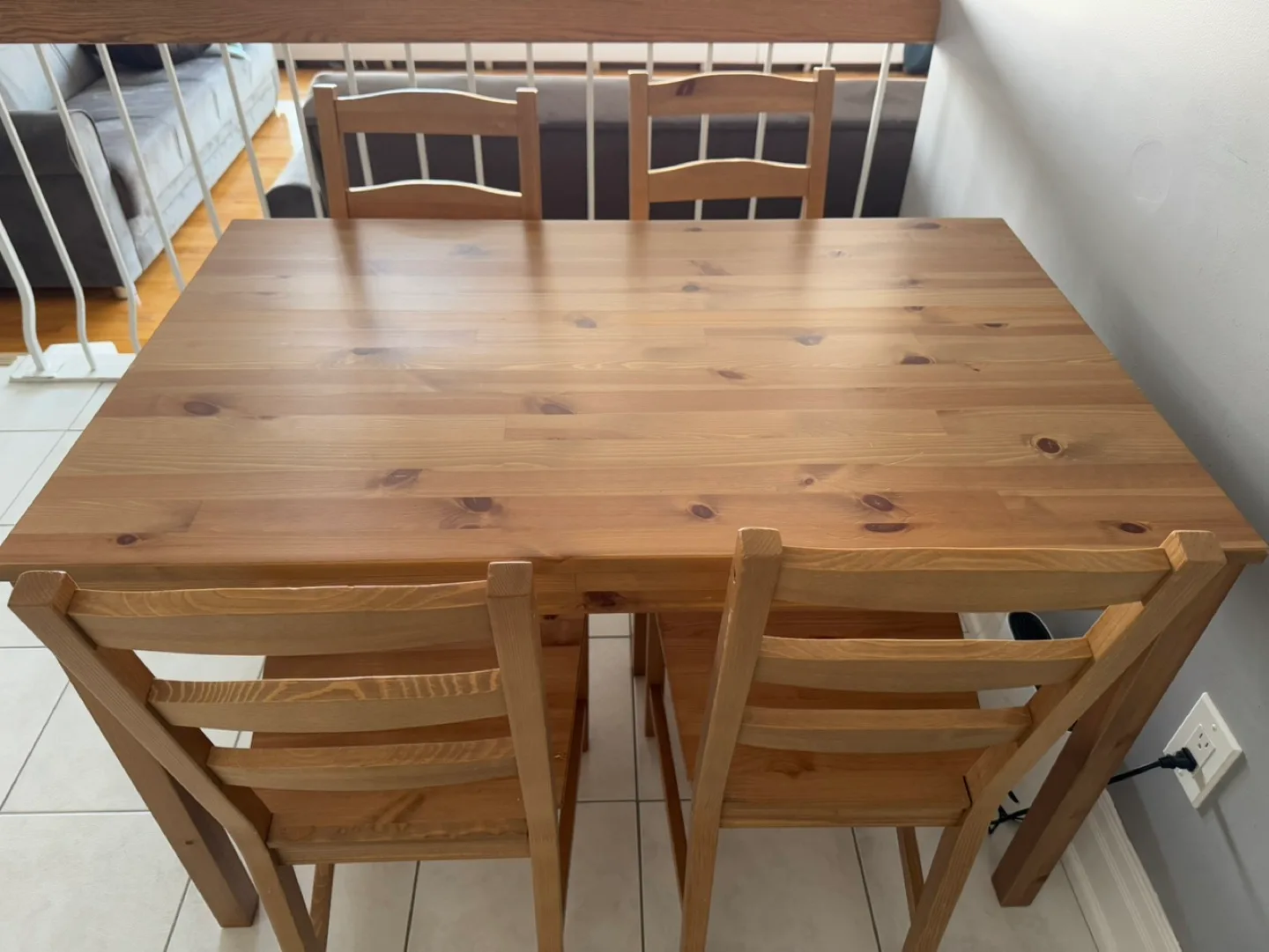 IKEA Dining Table and Four Chairs Set image indicator(2)