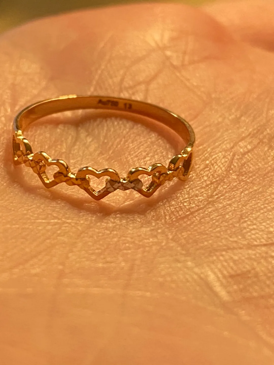 18k Rose Gold Heart Ring - Size 6 thumbnail