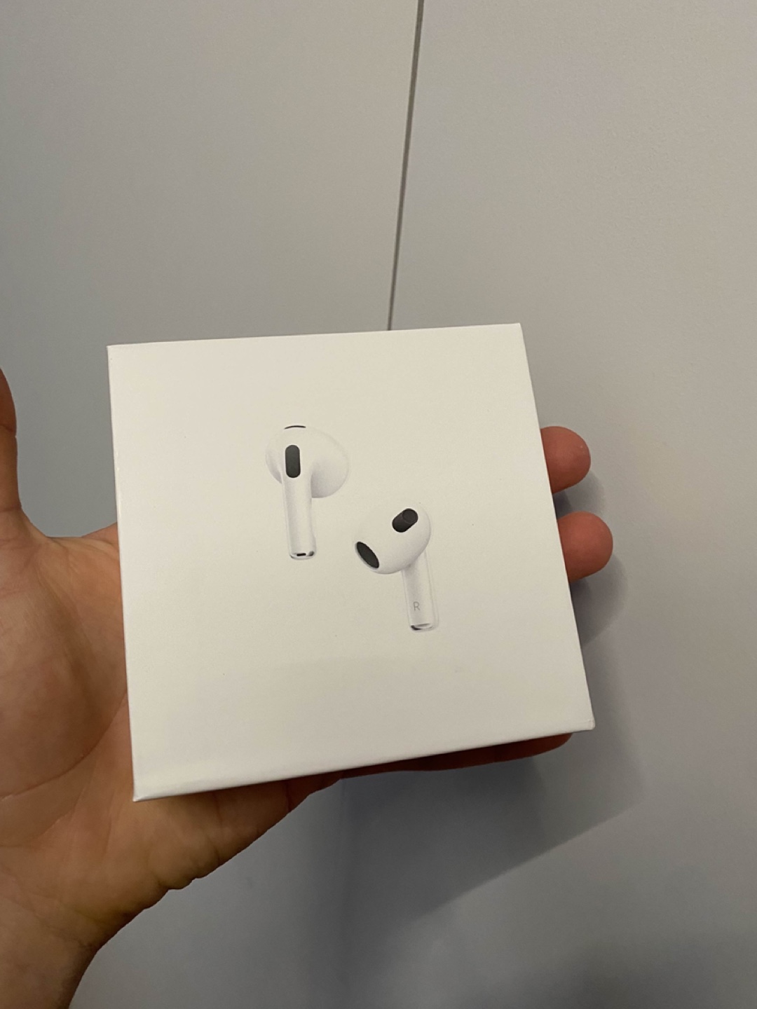 Apple AirPods (4th Generation) With ANC - photo 2