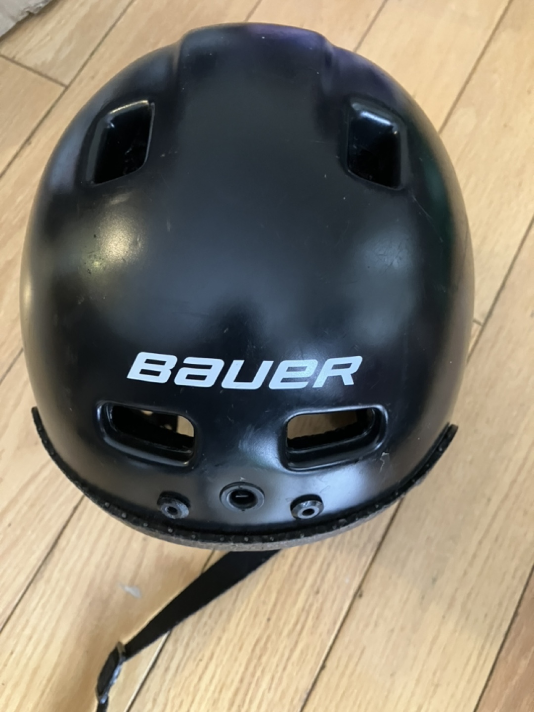 Bauer Youth Hockey Helmet - Size YH20