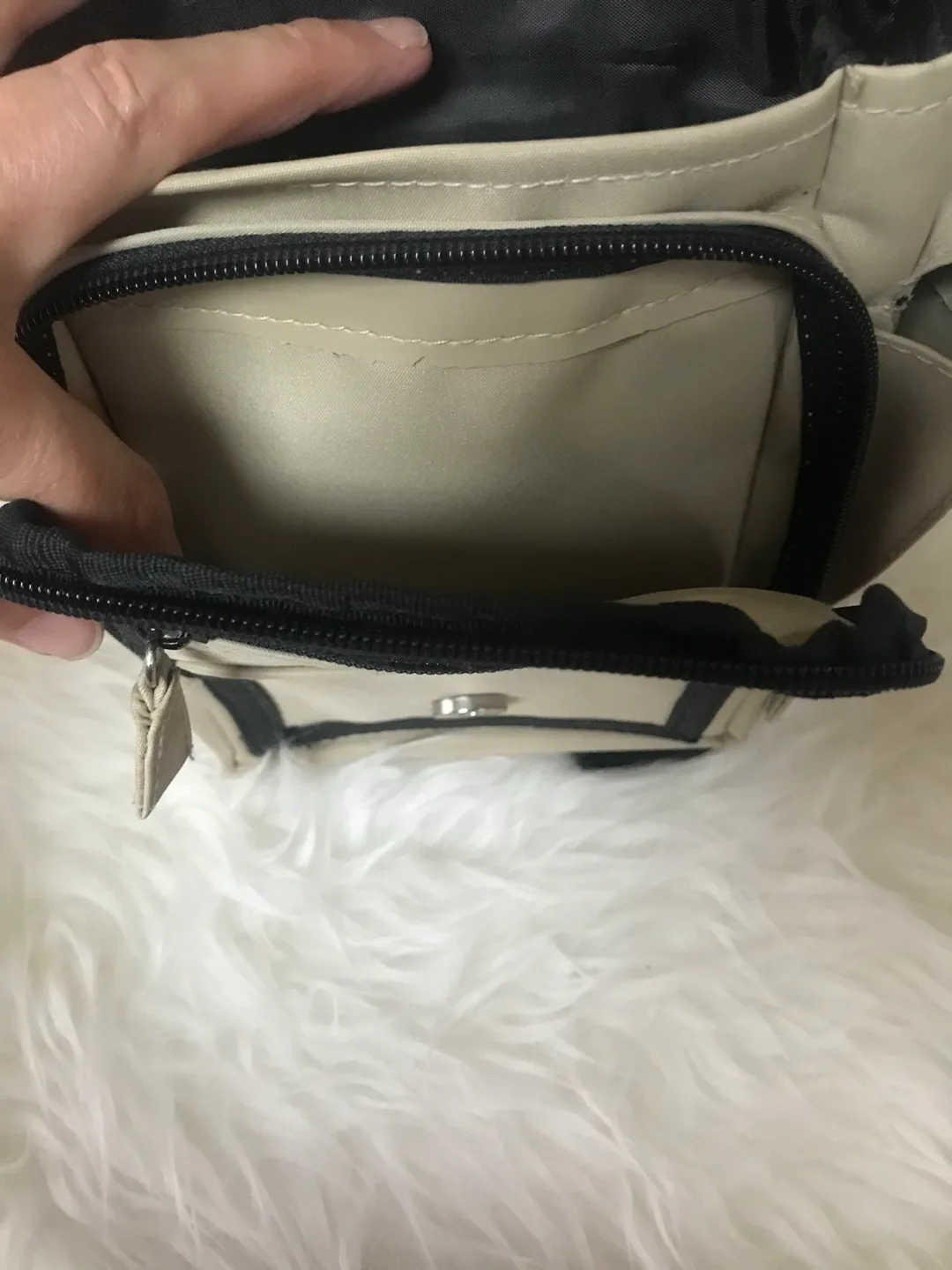 Why Not Crossbody Bag image indicator(3)