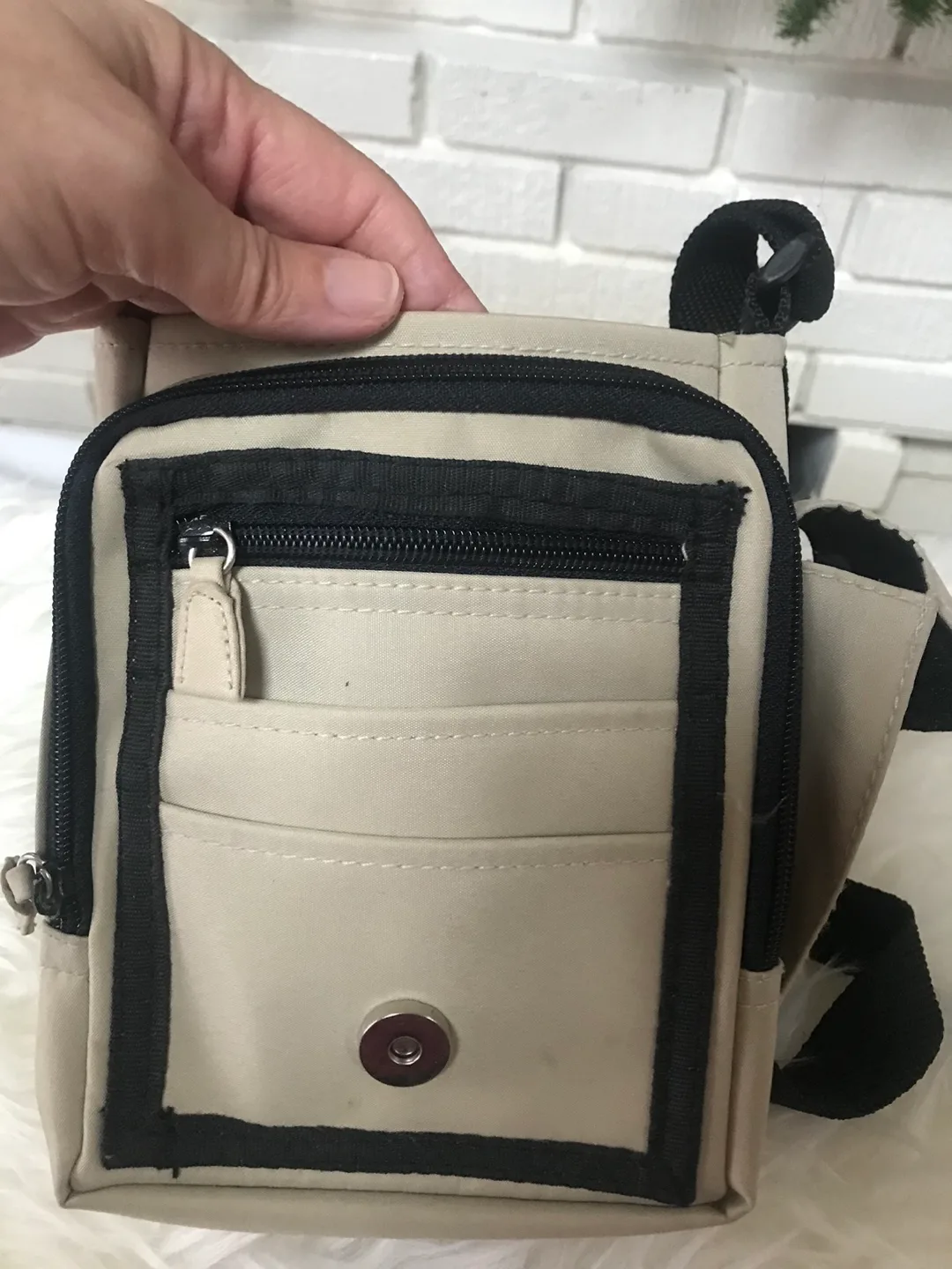 Why Not Crossbody Bag image indicator(2)