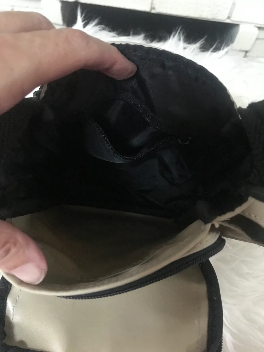 Why Not Crossbody Bag image indicator(6)