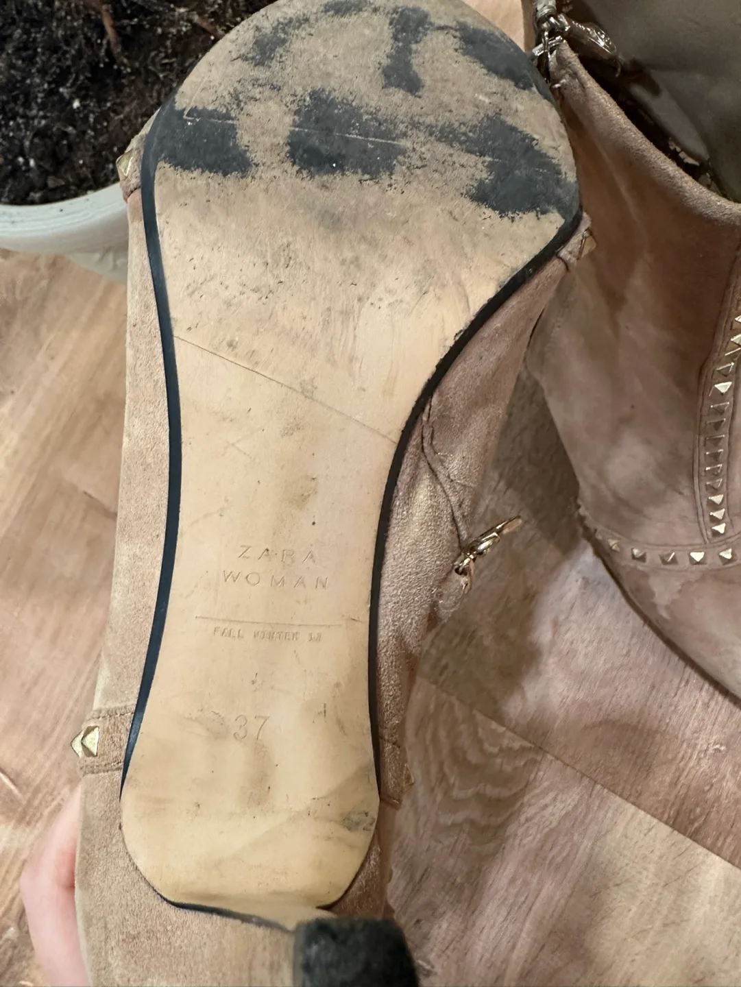 Zara Woman Suede Ankle Boots with Studs - Size EU 37 image indicator(3)