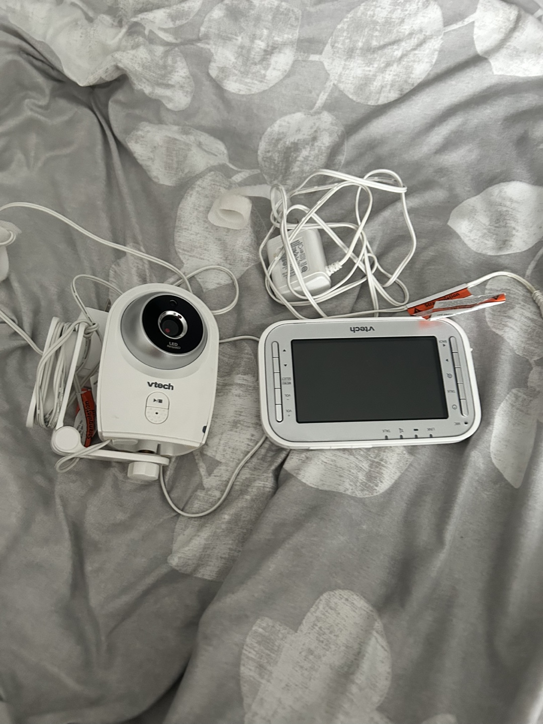 VTech DM221 Audio Baby Monitor with Video