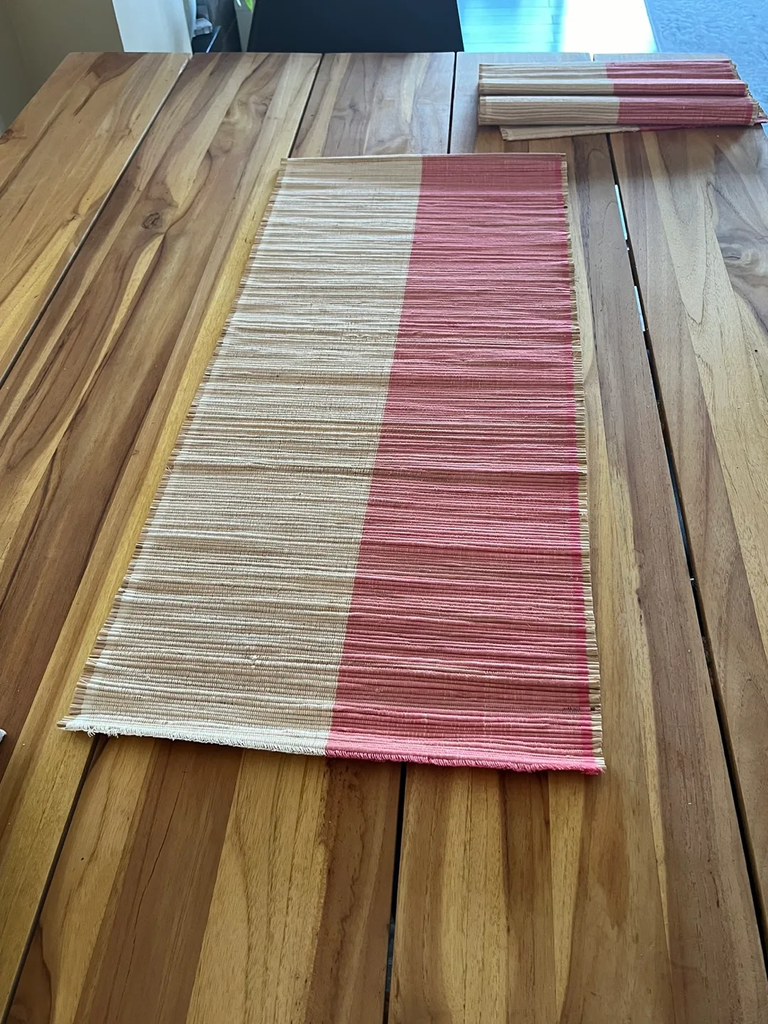 Set of 8 Bamboo Placemats and 2 runners image indicator(8)