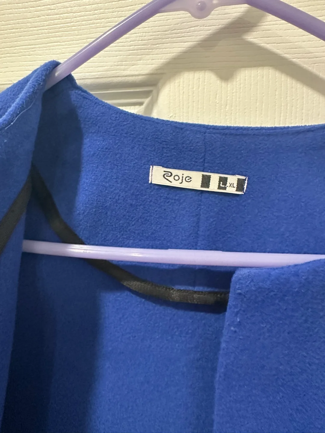 Roje Women's Blue Coat with Faux Fur Cuffs image indicator(3)