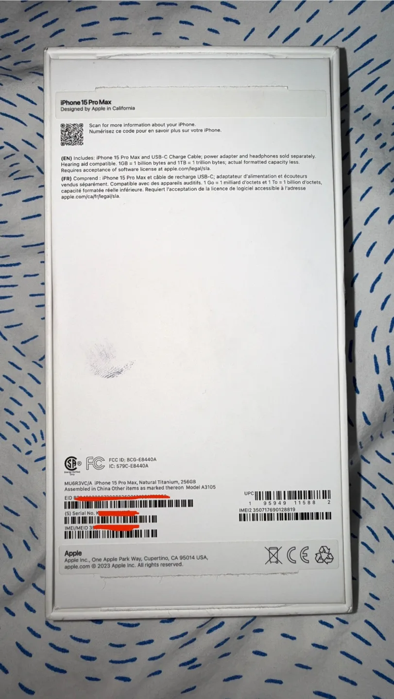 iPhone 15 Pro Max(256GB) With 4 Unique Cases image indicator(6)