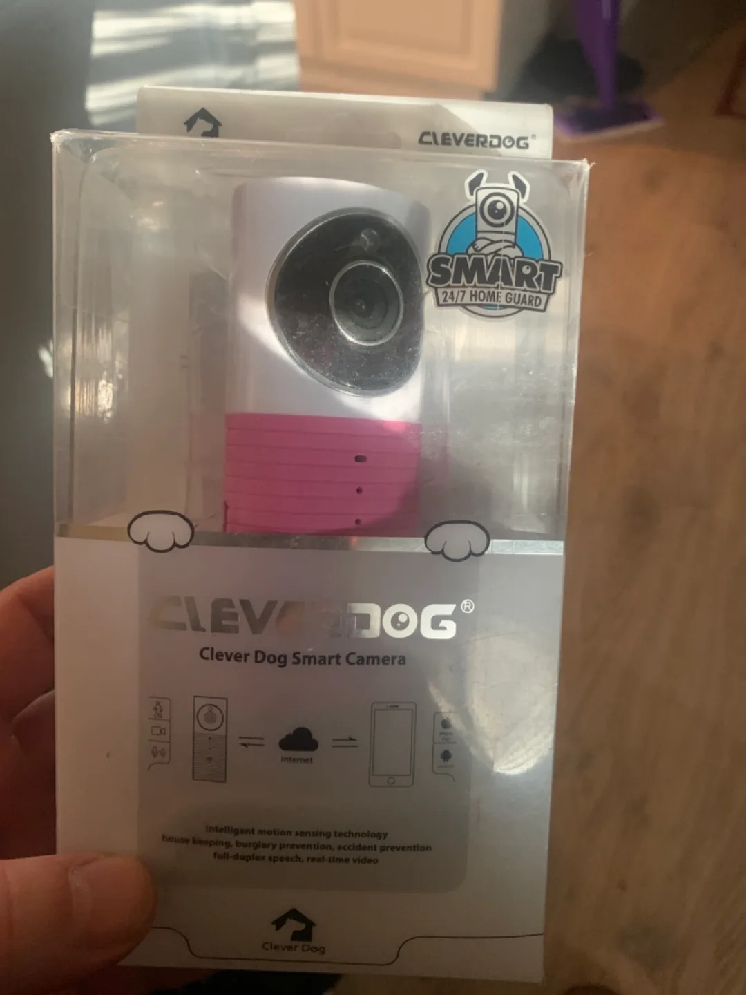 CleverDog Smart Home Security Camera thumbnail