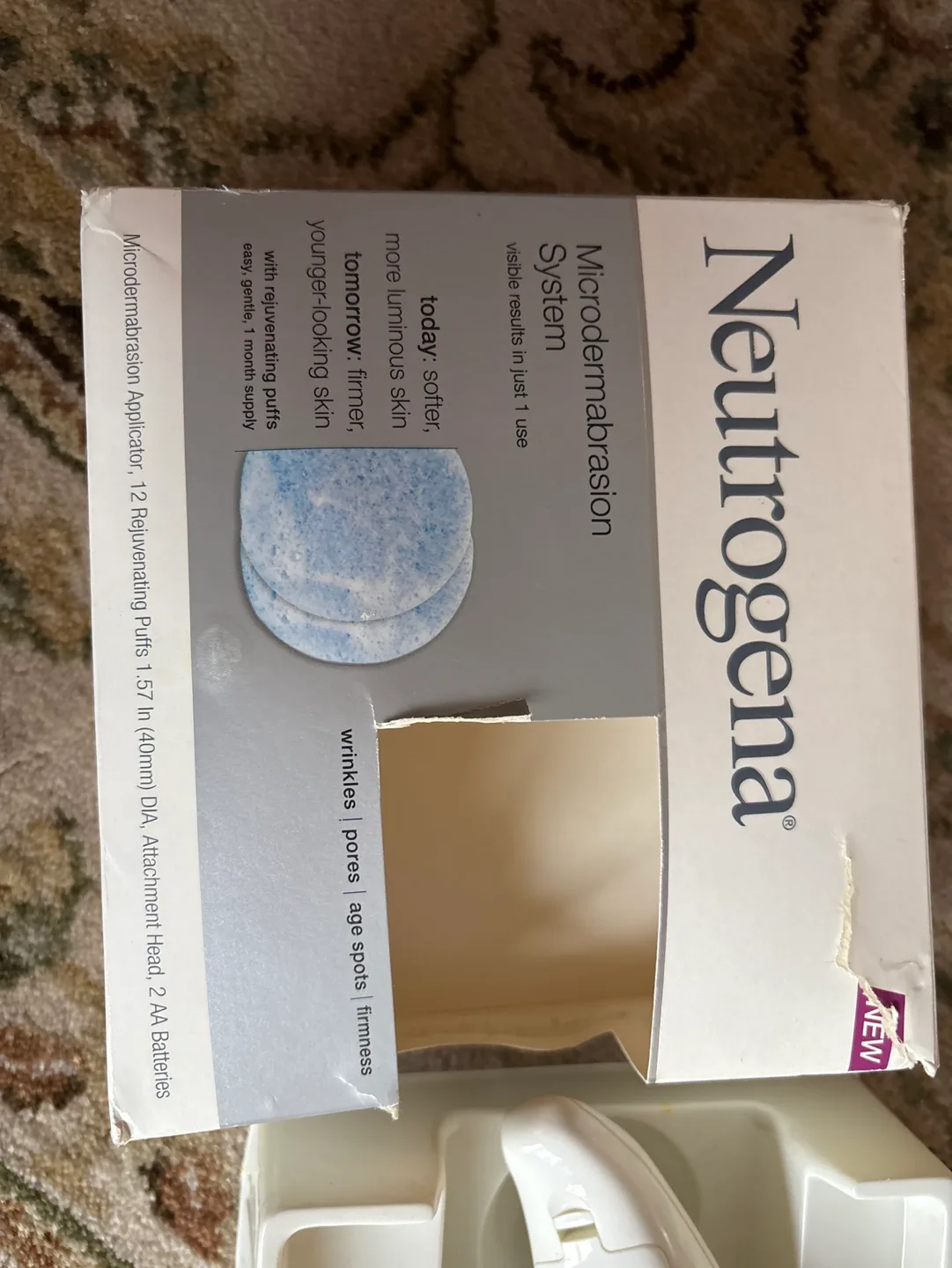 Neutrogena Microdermabrasion System image indicator(2)