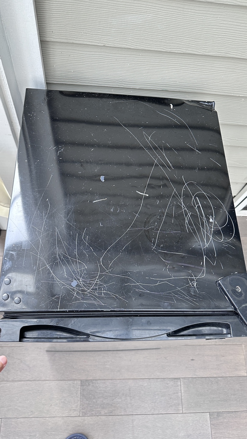 Moving Sale – Everything is FREE! - photo 5