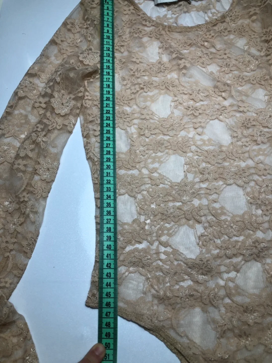 Forever 21 Beige Lace Bodysuit size S image indicator(6)