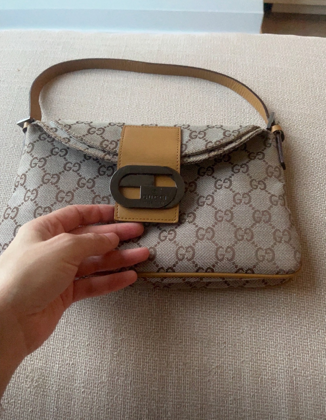 Gucci GG Beige Shoulder Bag