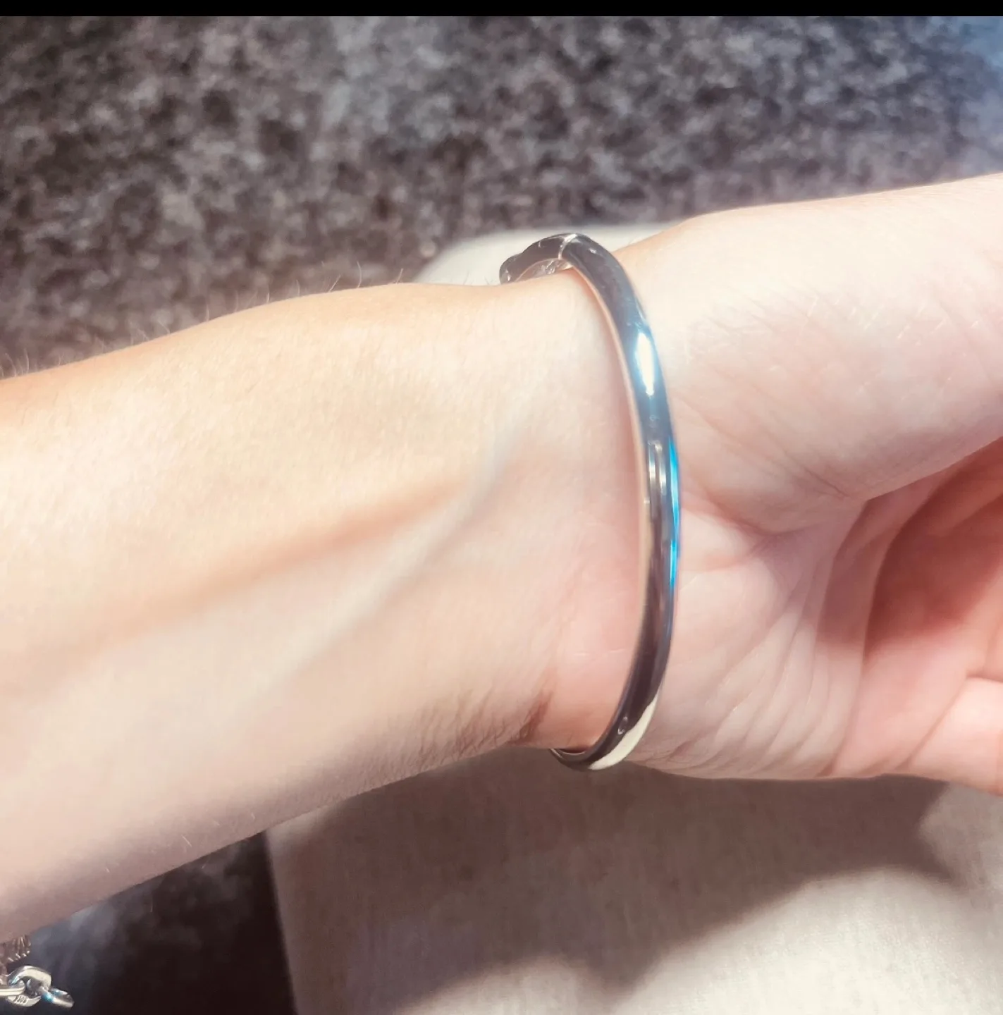 Elegant Silver CZ Infinity Bracelet image indicator(6)