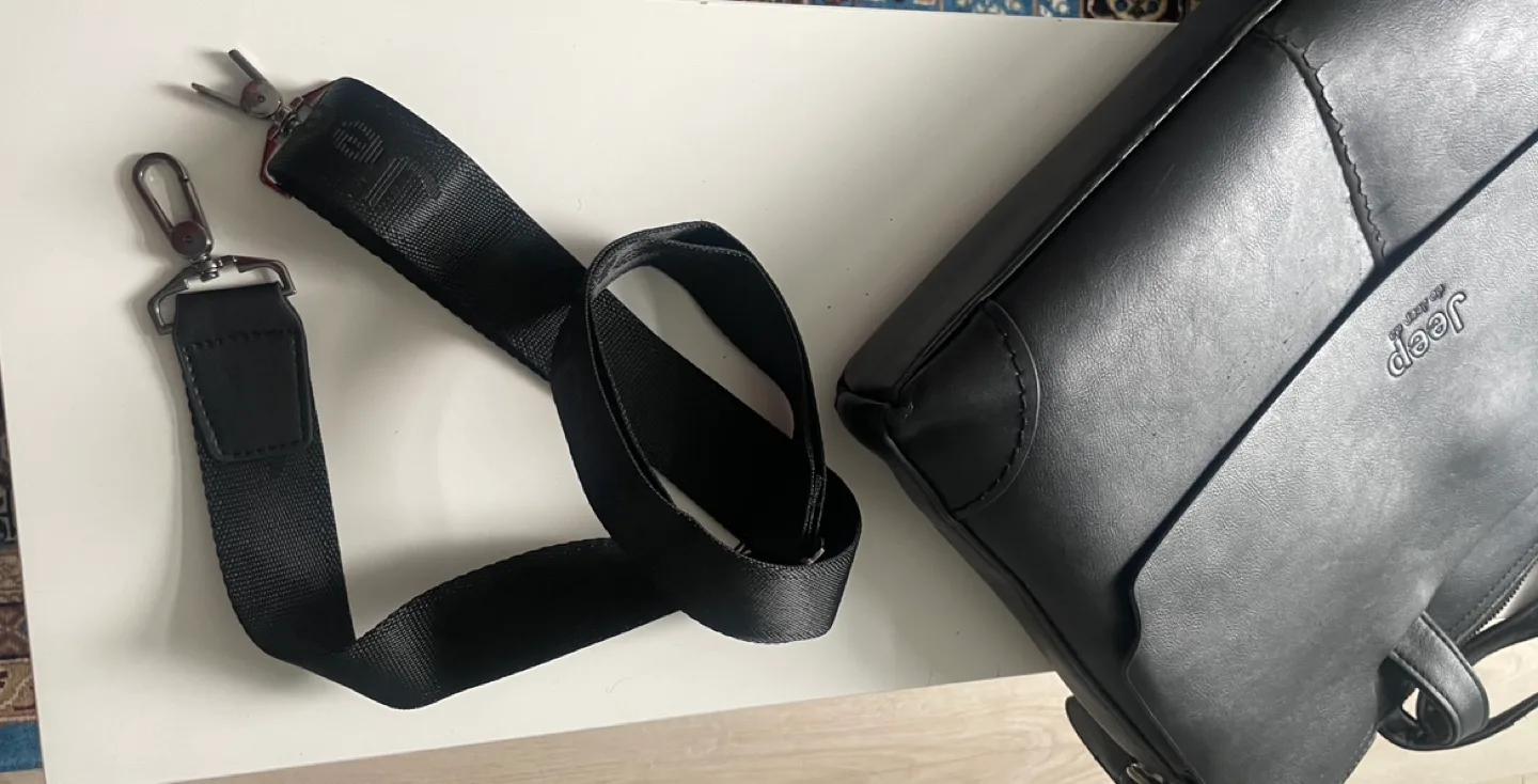 Pure leather Laptop Bag! image indicator(3)