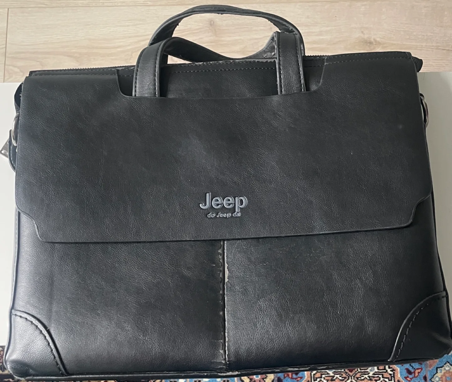 Pure leather Laptop Bag! image indicator(2)