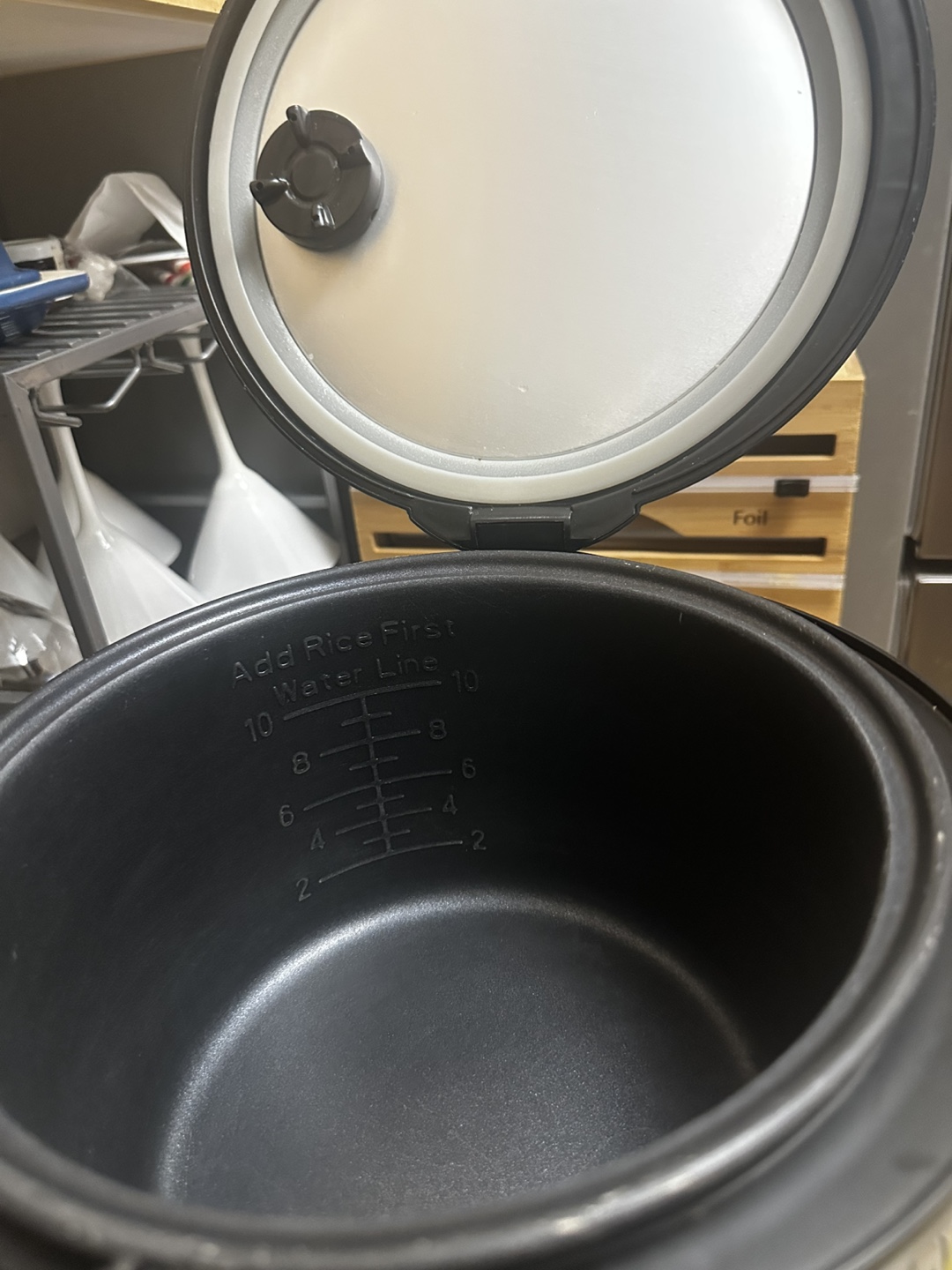 Midea Rice Cooker - Stainless Steel- Used - photo 3