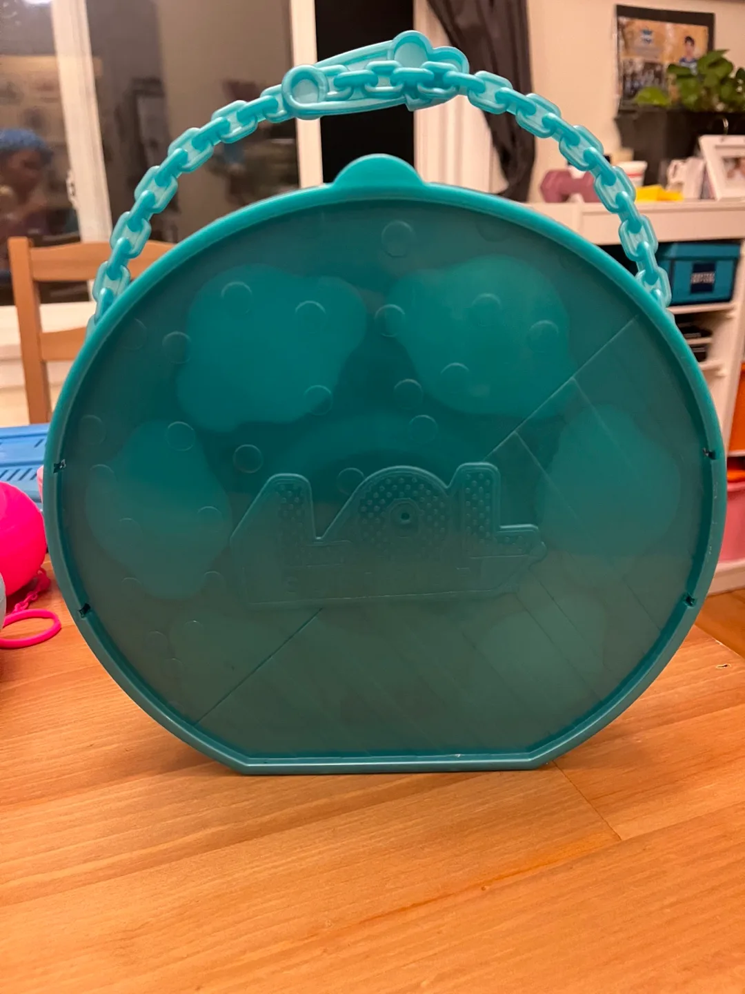 LOL Surprise! Under the Sea-Themed Carry Case with Dolls image indicator(4)