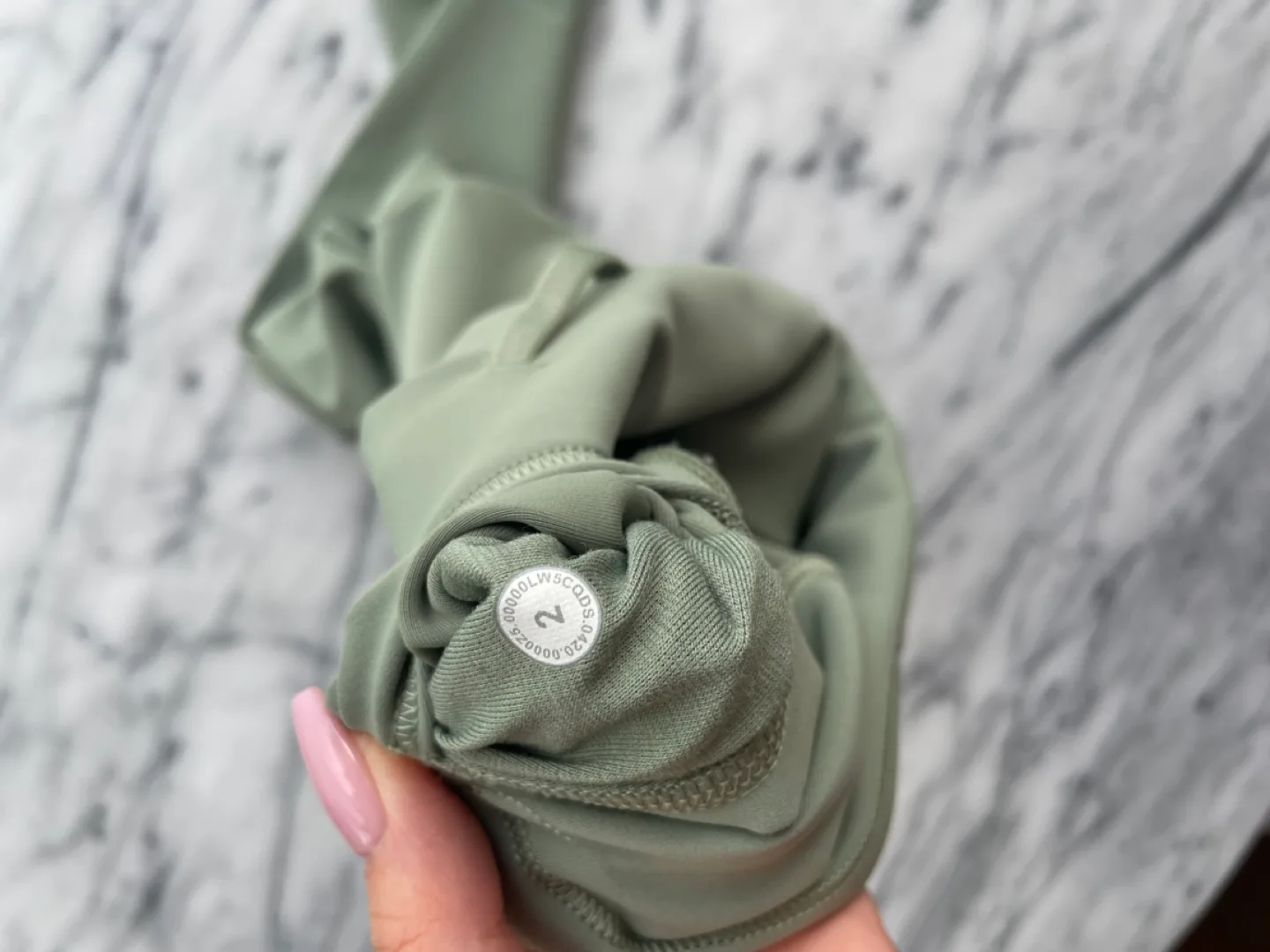 Lululemon leggings image indicator(3)